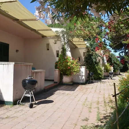 Teti - Sicilia Apart Otel Campofelice Di Roccella